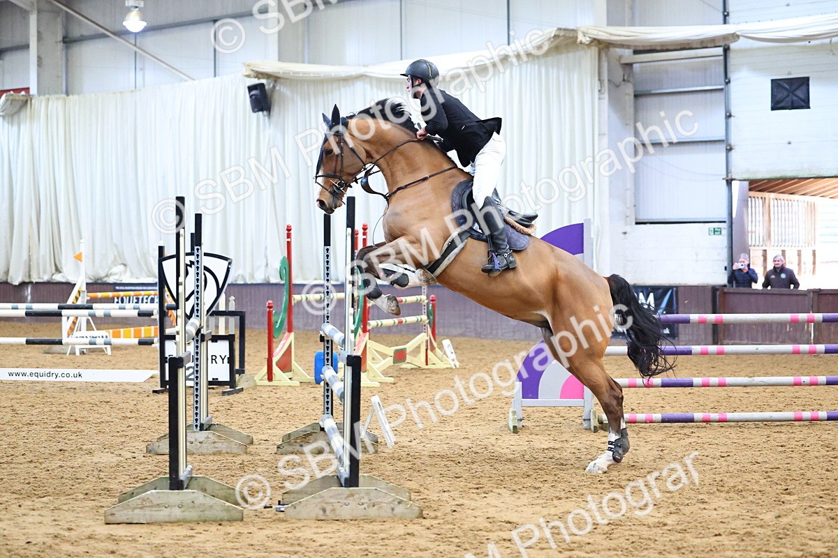 SBM_001106 - Class 4 - Senior Newcomers - 1.10m