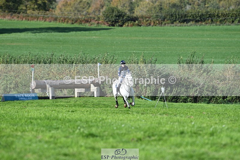 251024A-125906-11811 - B-153-Charlotte.Franck-Steier