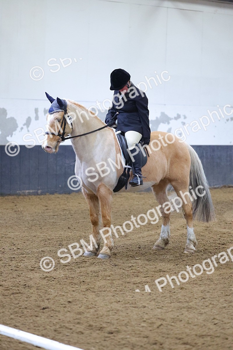 SBM_003126 - Class 9-10 - MQ U21 Open Novice 1