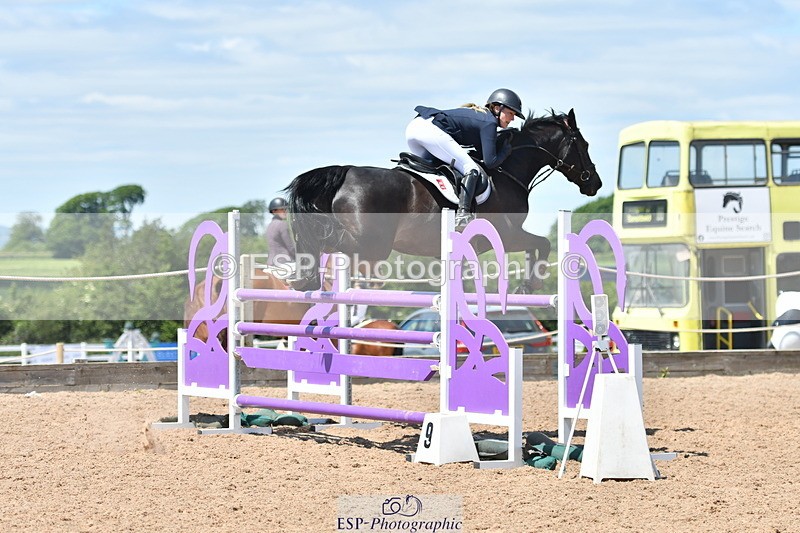 240609A-130142-05477 - Cls 18 Snr Newcomers and 1.10m Open