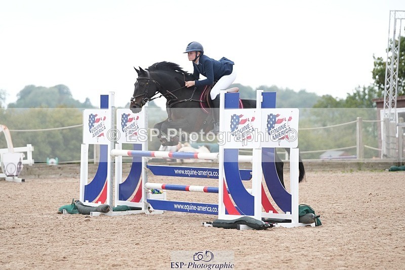 250920-122106-01241 - Cls 10 Pony Foxhunter and 1.10m