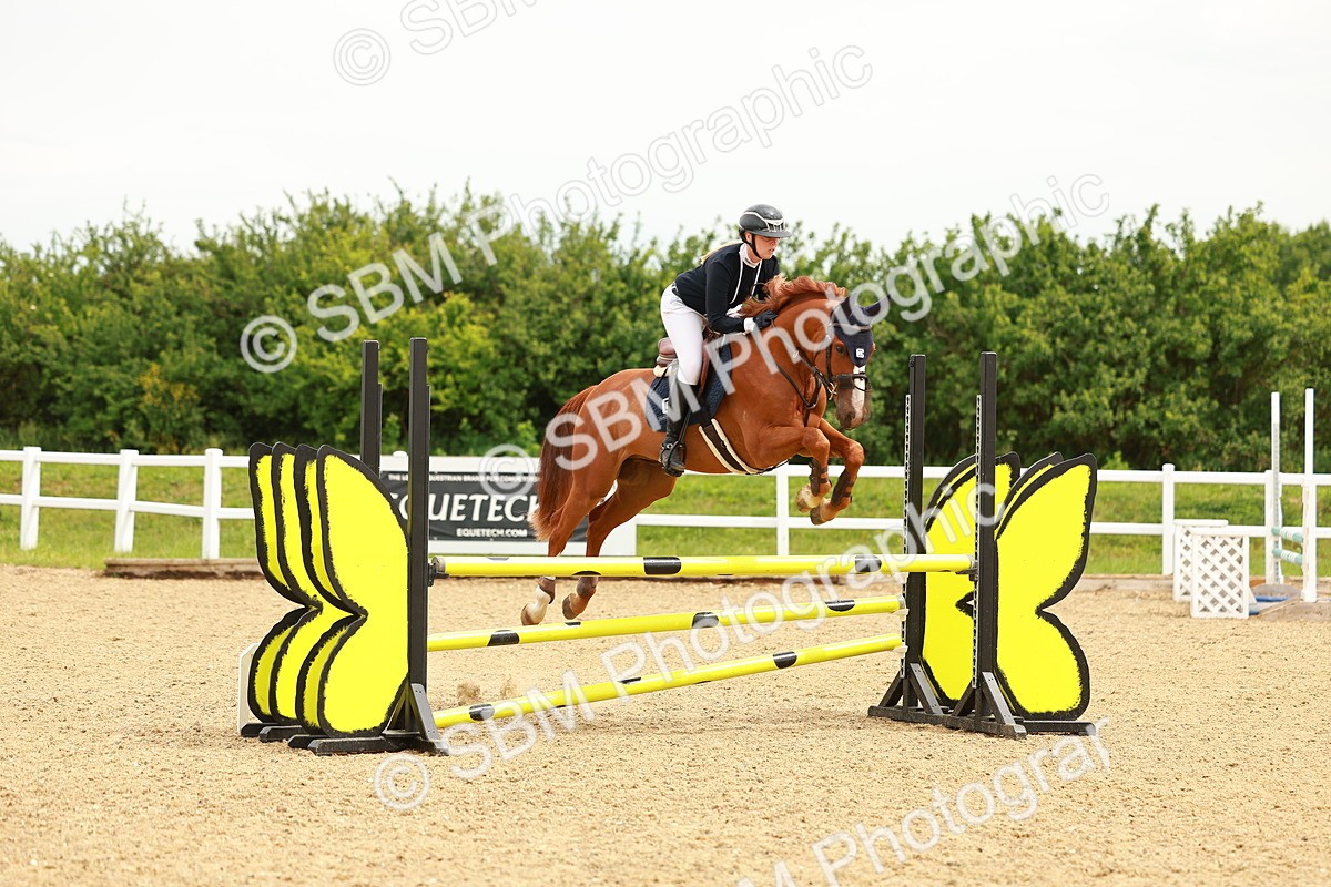 SBM_000640 - Class 2 - Senior British Novice - 90cm