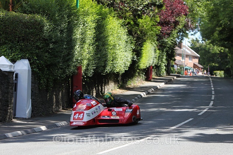  - Sidecar Race B