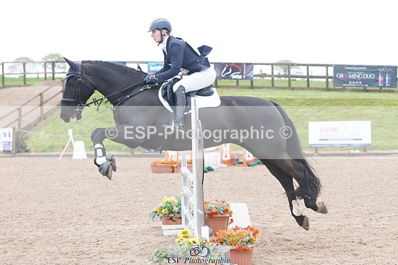 250419-102226-08337 - 405-Laura.Pritchard-SILKY