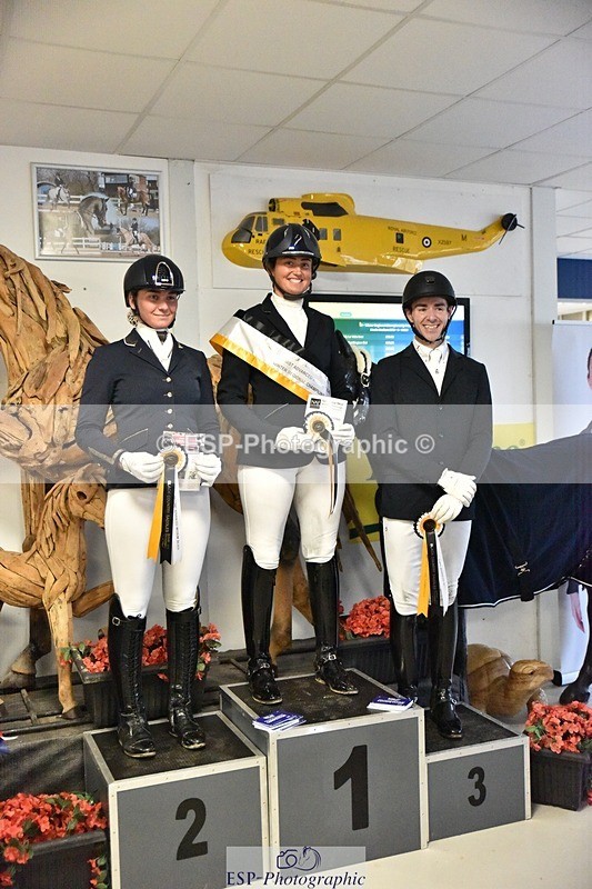 250214-153440-02582 - Advanced Medium Silver Presentations