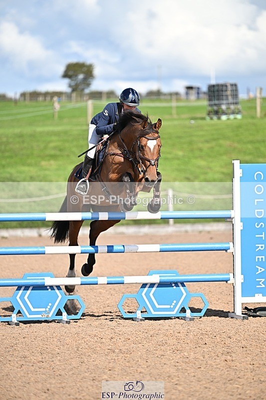 250924-140519-00522 - Cls 6 Foxhunter and 1.20m Open