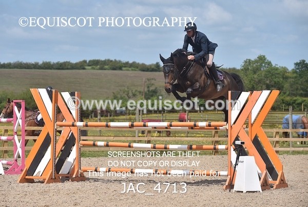 JAC_4713 - CLASS 8 National 1.30m Open
