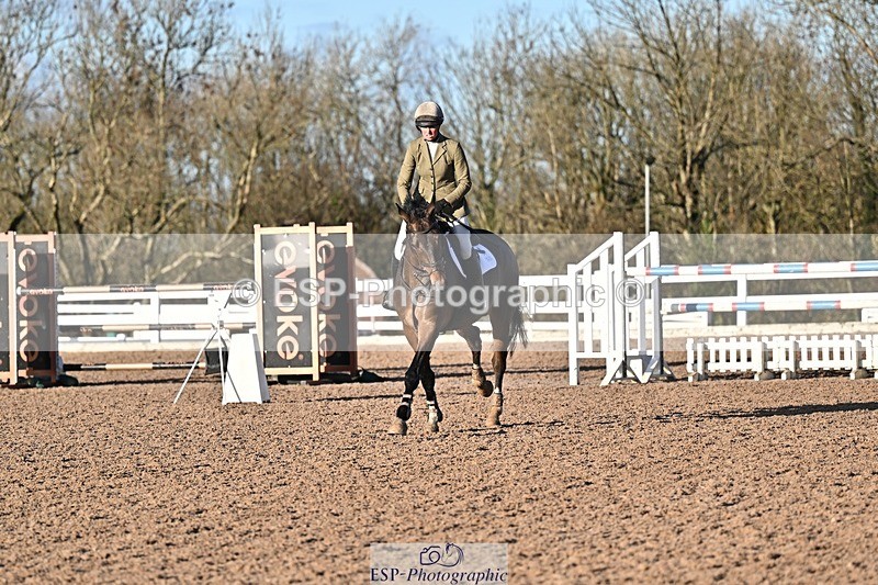 251203-140729-00796 - Cls 5 Foxhunter and 1.20m Open