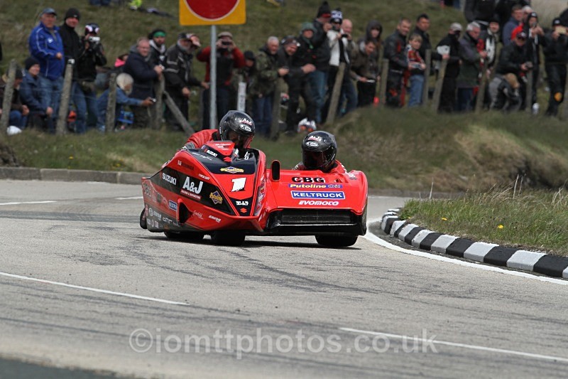 Dave Molyneux /Benjamin Binns - Sure Sidecar Race 1