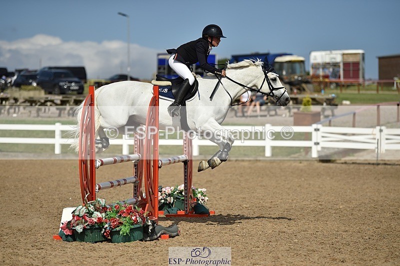 250628-164606-06794 - Cls 24 Pony Discovery & 90cm Open
