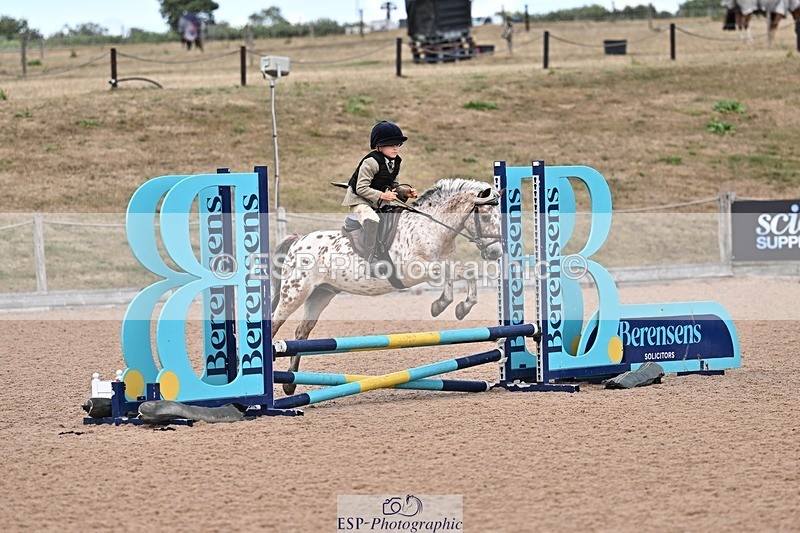 260804-155512-00180 - Clear Round