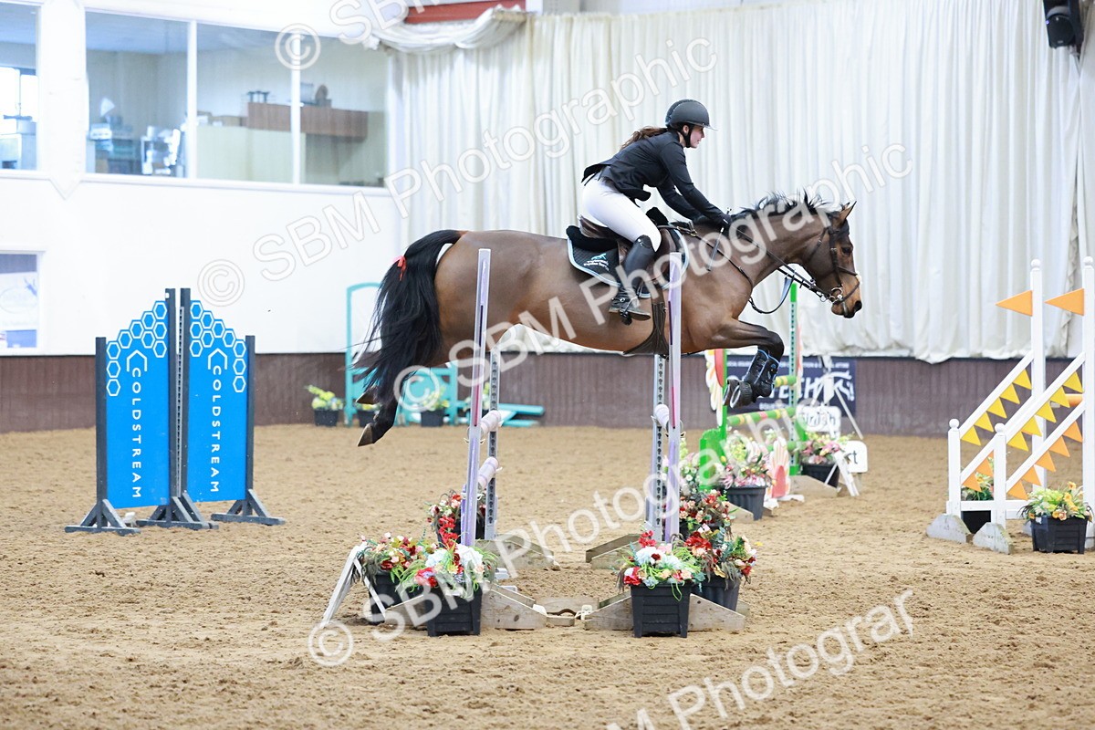 SBM_003646 - Class 11 - Senior Newcomers/ 1.10m Open