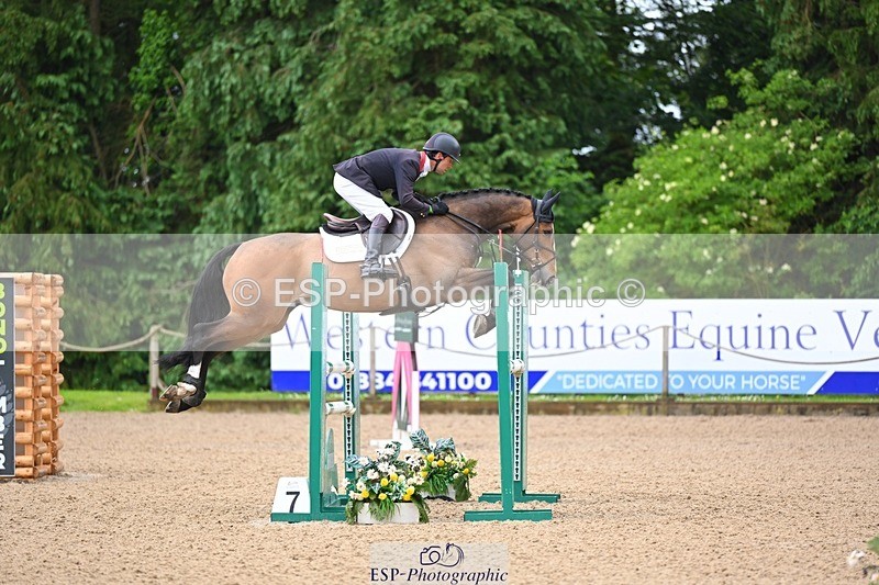 240526-151920-24863 - 222-KILCANNON_SENSATION-Harry_Meade