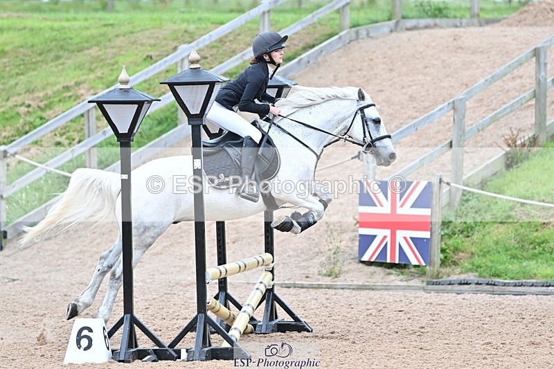 240813-165819-00348 - Classes 3A&B & 4 70cm