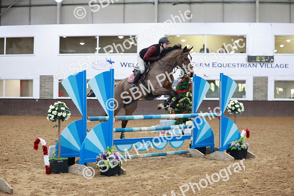 SBM_001185 - Class 4 - Senior Newcomers 1.10m