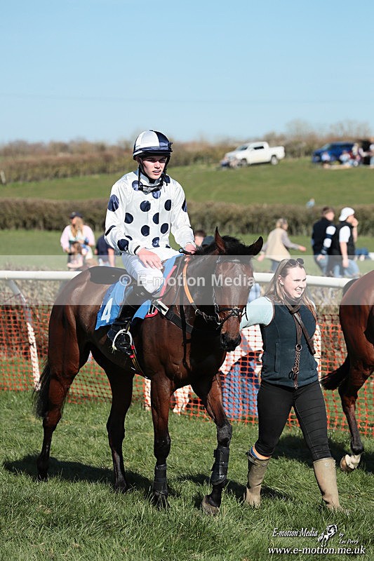 PtP 210326 446 - VWH Cirencester Races 21/03/26