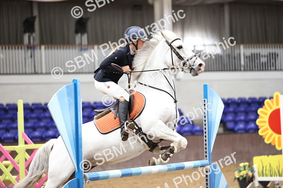SBM_001192 - Class 5 - Blue Chip Pony Newcomers 1.00m Open