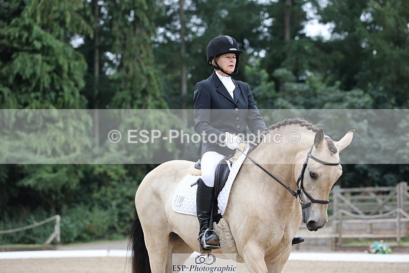 250718A-102716-00566 - 110-Dympna.Gethin-Rahugh.Girl