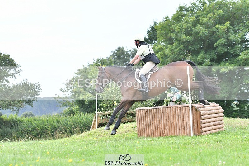 240803-121808-03536 - 114-Amanda_Wreford-Brown-MIDSUMMER_DAZZLE
