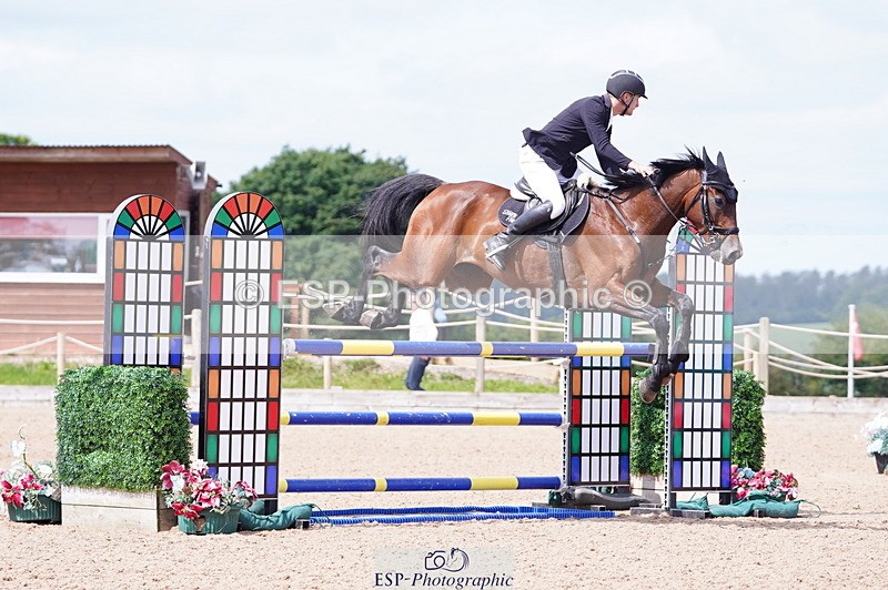 240802A-113814-03856 - Cls 16 Snr 1.20m Open