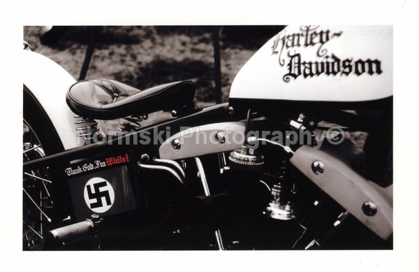 racist bike - Reportage