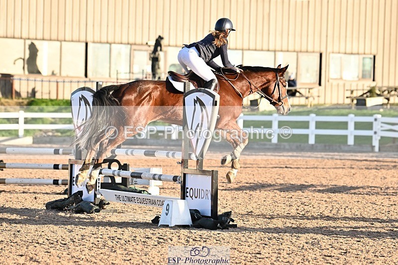 241208-093125-01514 - Cls 18 Bliss of London Novice Champ Q