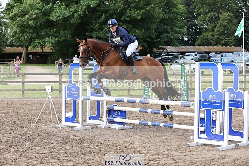 240803-092955-00006 - 051-Sophie_Goodall-MILLFIELD_ROLY_POLY