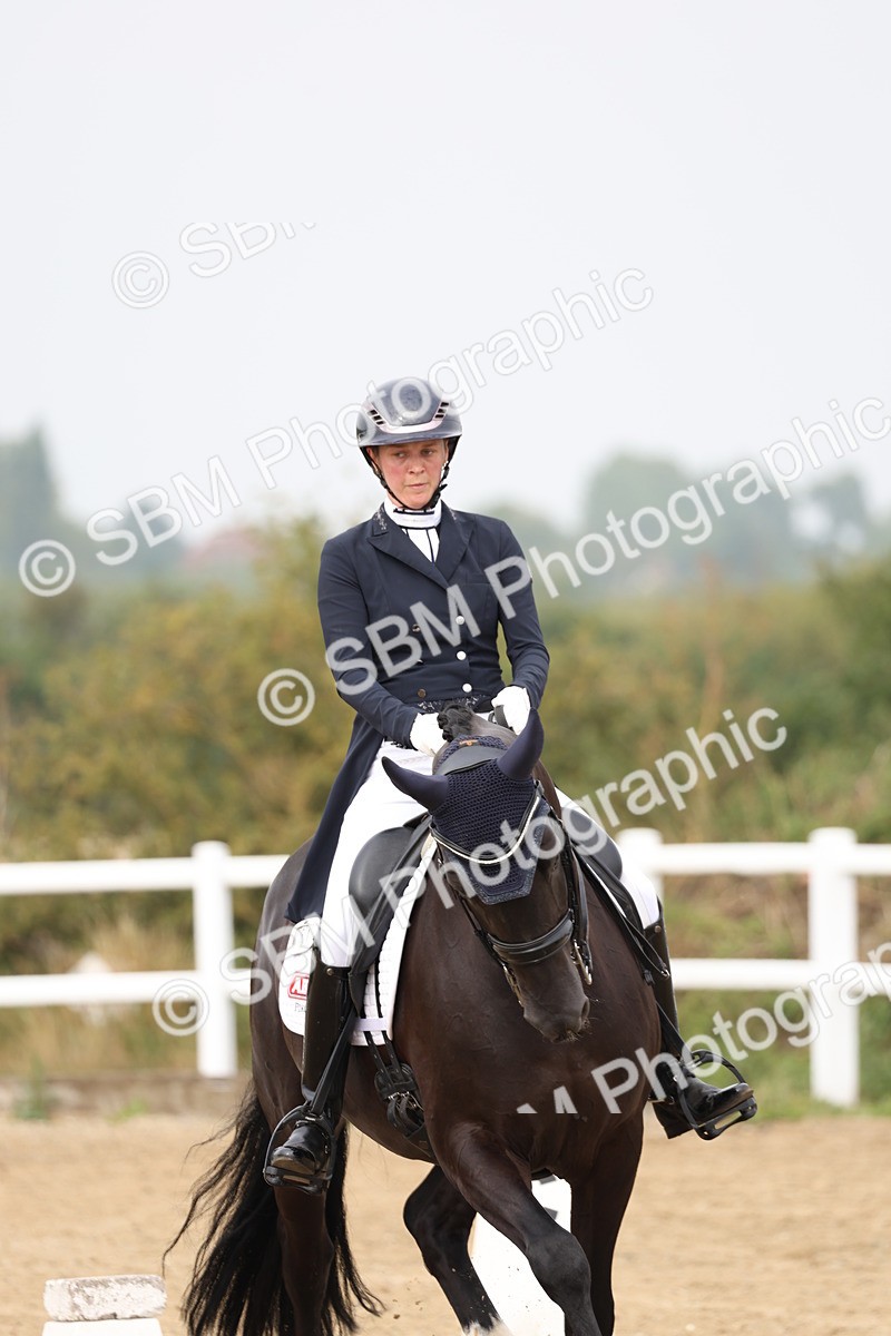 SBM_008242 - Class 10 - FEI INT I - 16.10-16.50