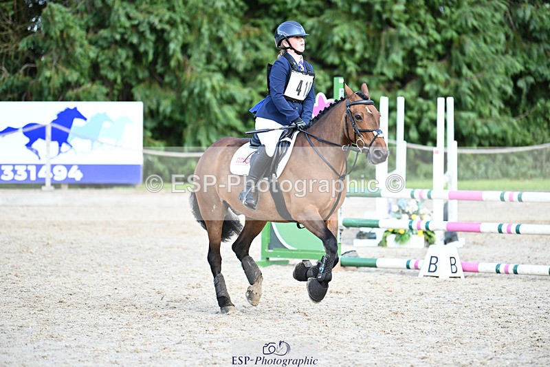 240824X-165126-30442 - 80cm Jump Off