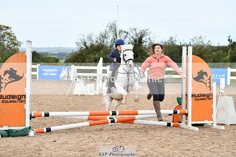 241013B-103822-00417 - Cls 2c 40cm Lead Rein