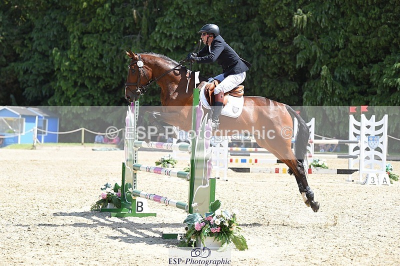 230528-114348-15348 - 371-JERPOINT_ECLIPSE-Max_Gordon-SUNTrotUp+SJ