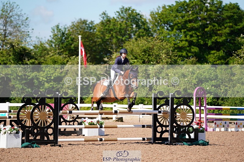 240525A-085620-04933 - Cls 13 Snr 1.05m and 1.10m