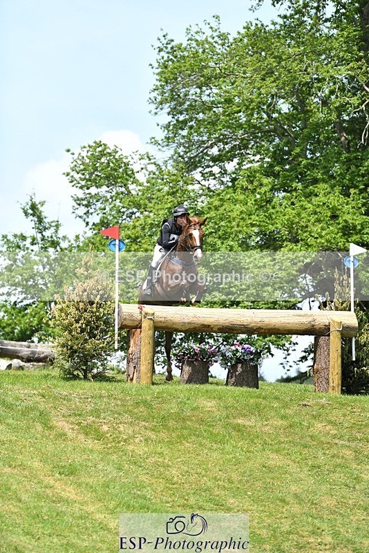 230528-131712-17044 - 409-HENTON_FIRST_LADY-Bundy_Philpott-XC