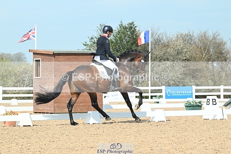 250403-104235-01565 - 048-Angus.Corrie-Deane-Maigret.VD.Watermolen