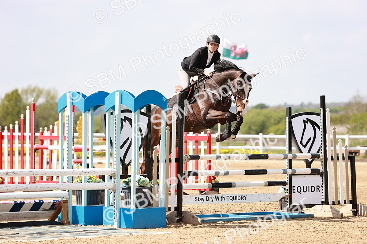  - Class 24 - Senior Newcomers - 1.10m
