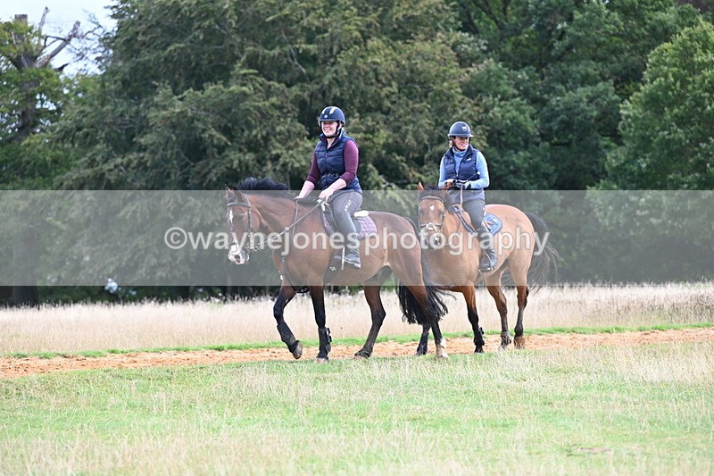 DSC_4441 - Time at Statue 09:50 to 11:09