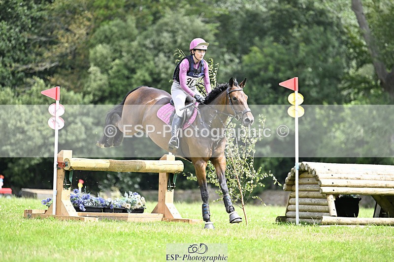 240804-120530-12529 - 367-Florrie_Ball-POLMARK_JAY_WALK