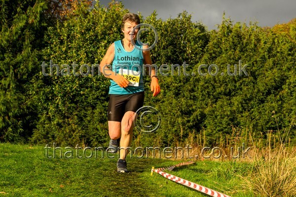 NatRel25-916079 - Senior Female Set Three