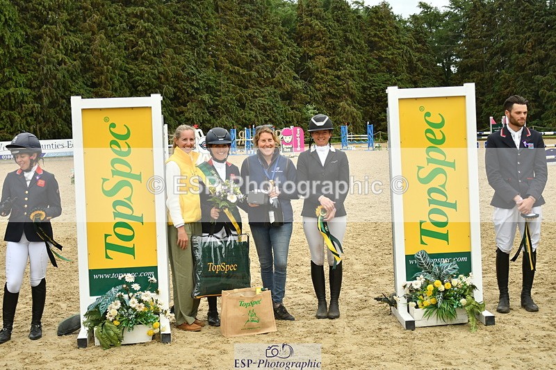 250525A-162401-18946 - Presentations Section D CCI 4 Star