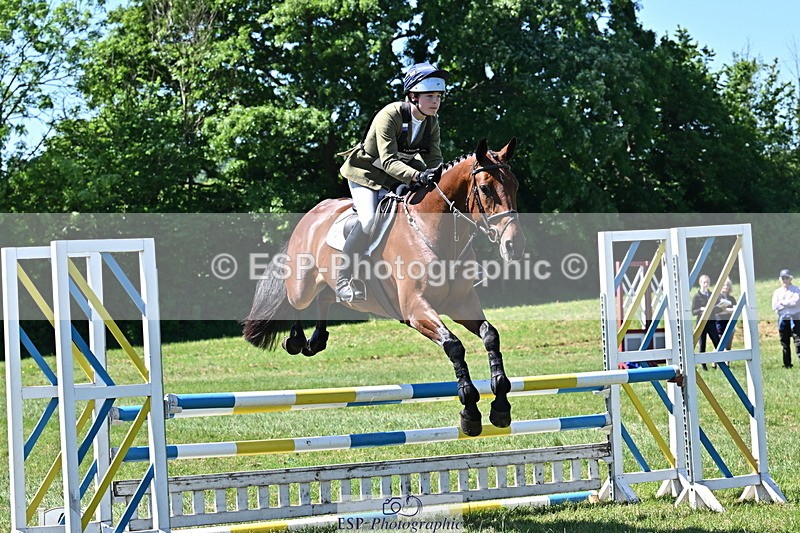 250522B-113748-01778 - 152-BILLY.EVERYTHING-Isabelle.Cook