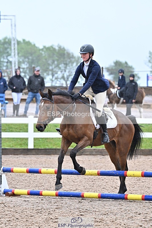 250527-152831-00028 - Clear Round and60cm