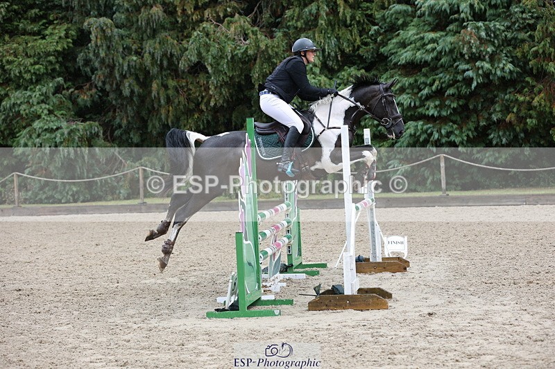 250831A-130654-10247 - Cls 42 Snr 1m Grand Prix