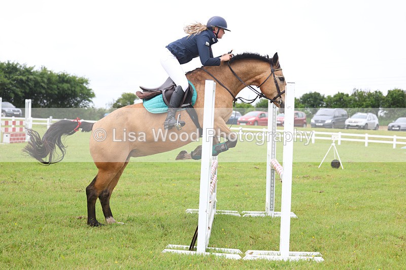 3E7A6393 - Class 7: Senior 90cm