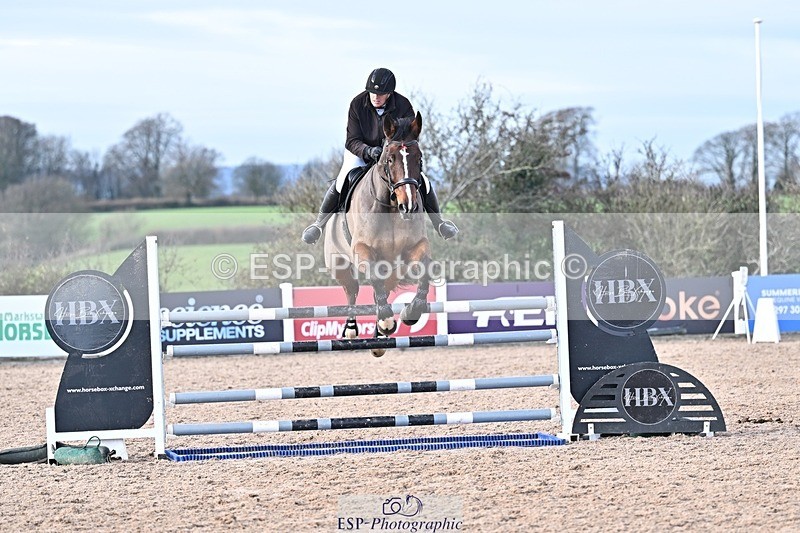 251126-125753-00552 - Cls 4 Newcomers and 1.10m