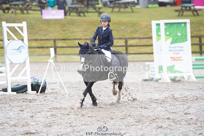 240824X-091844-20657 - 70cm Round 1 8.30 to 9.30