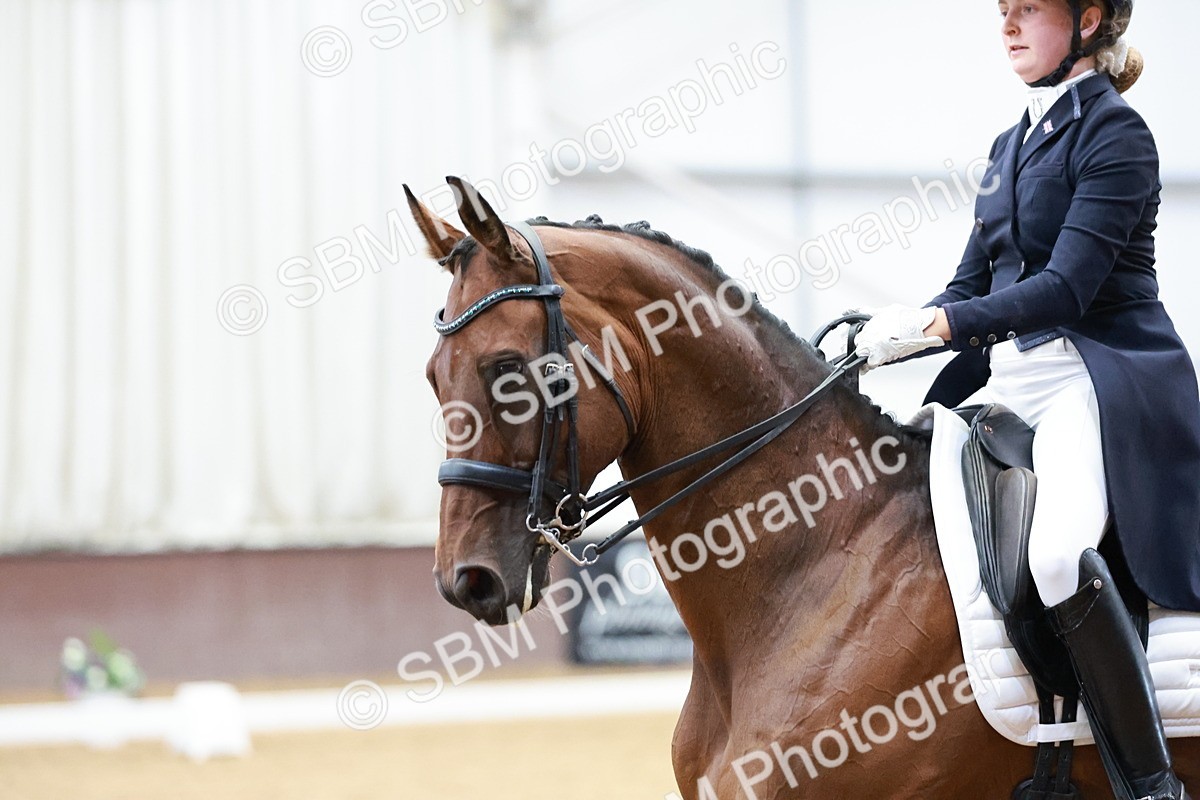 SBM_016096 - Class 5 - FEI INT II - 15.48-17.00