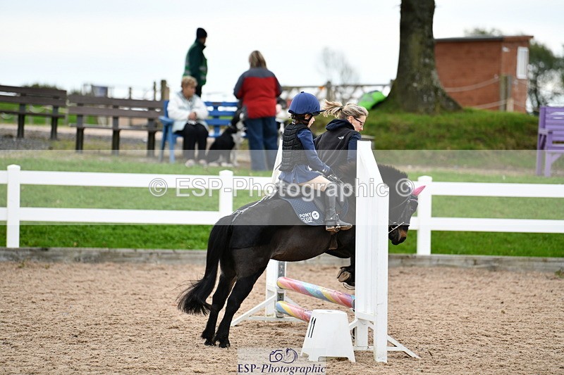 241013B-103439-00404 - Cls 2c 40cm Lead Rein