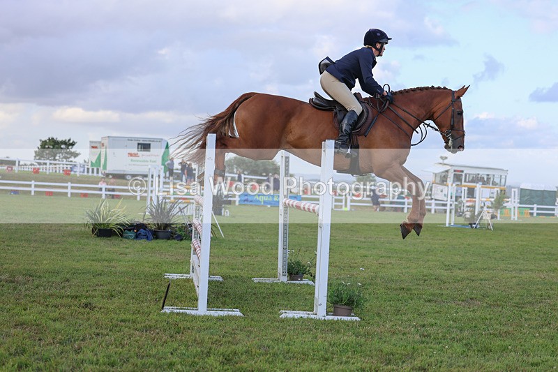 3E7A4849 - Class C1: Showjumping Senior Newcomers/1.10m open