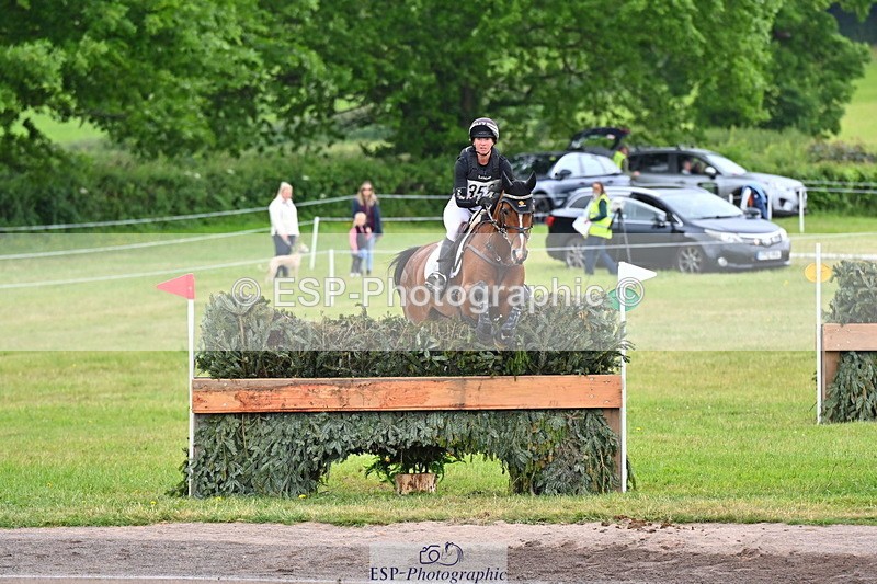 250524A-123704-10623 - B-352-Samantha.Lissington-MALIBU.TS