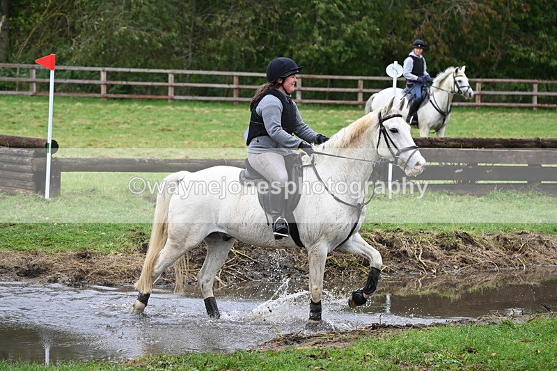 WJ6_4631 - Time at Photographer 11:57 to 12:14